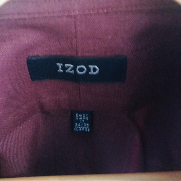 🔥 Men’s Izod Burgundy Dress Shirt - Picture 2 of 3